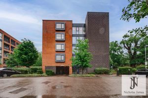 Photo 19- click for photo gallery